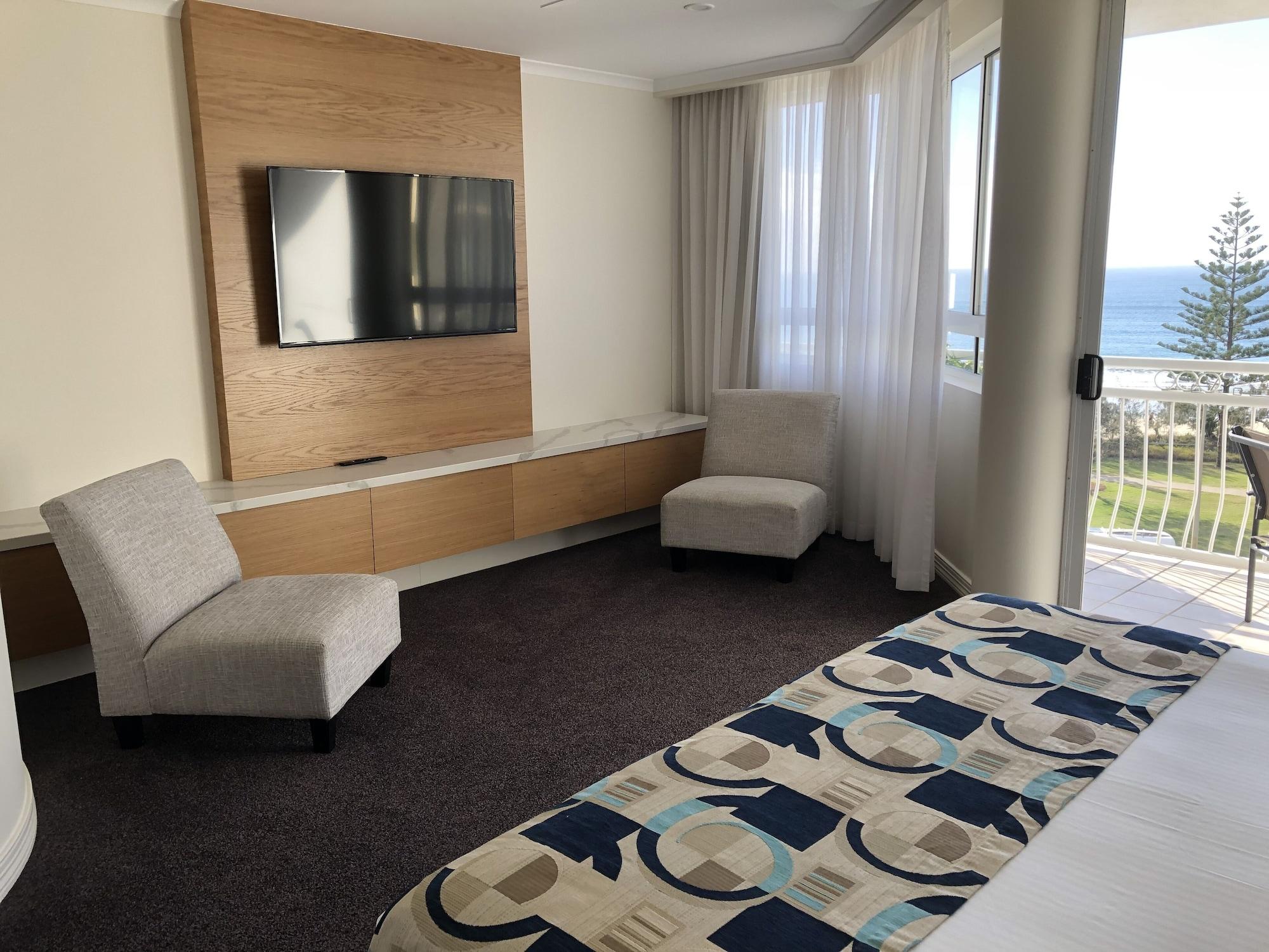 Aquarius Aparthotel 4*
