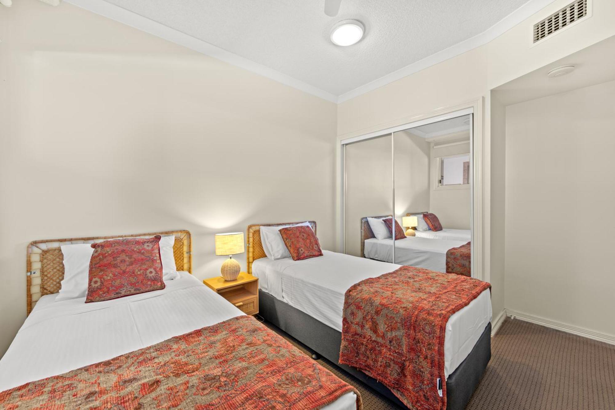 Aparthotel Aquarius Alexandra Headland