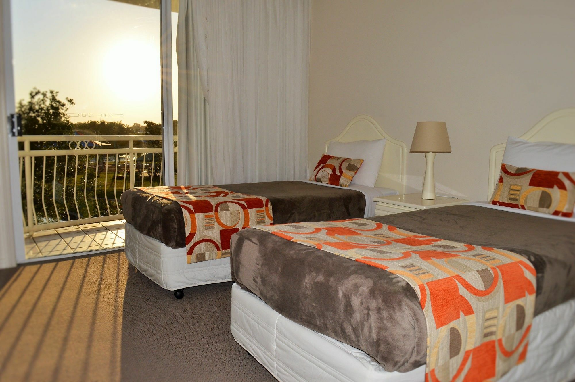 Aquarius Aparthotel Alexandra Headland